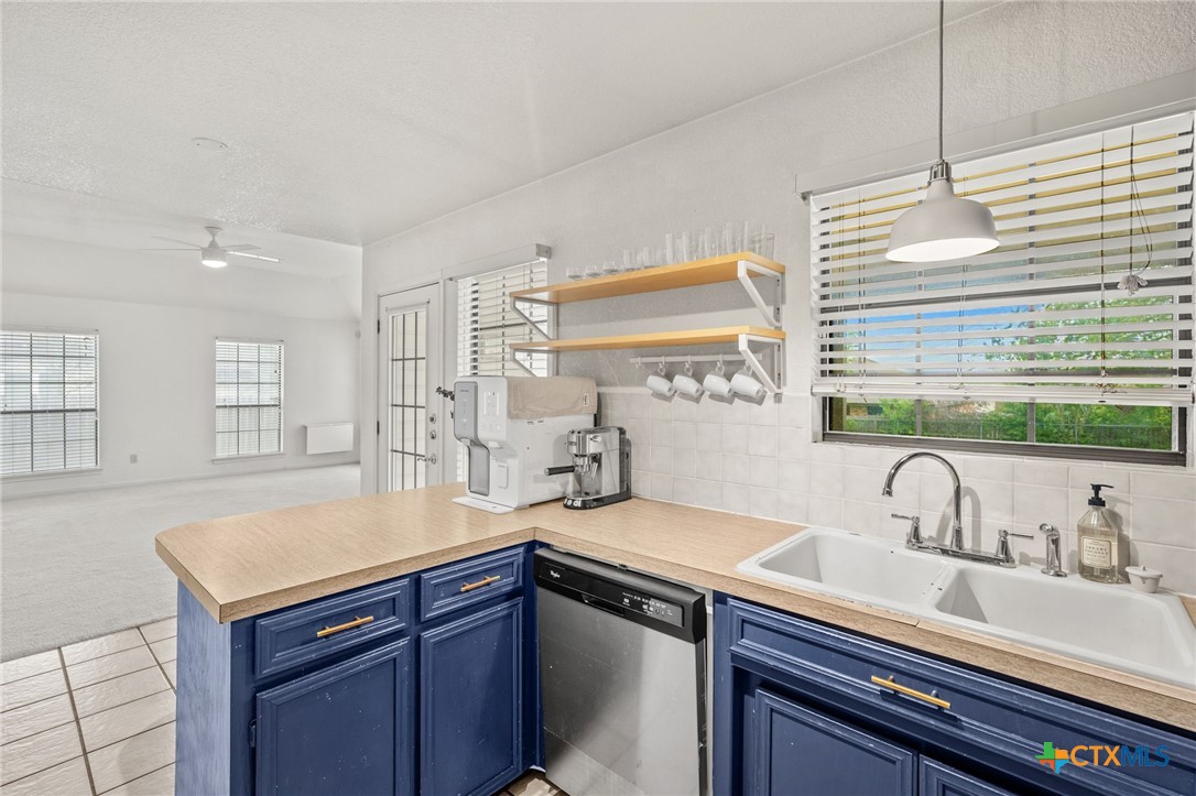 1002 Windy Hill Road Property Photo 14