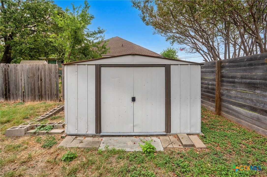 1002 Windy Hill Road Property Photo 32