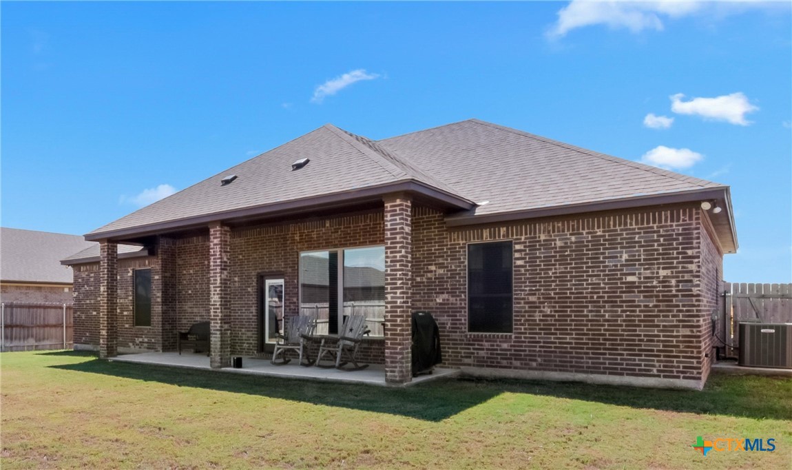 812 Eagle Crest Cove Property Photo 28