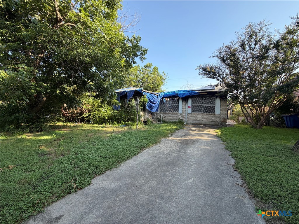 3210 Lake Travis Avenue Property Photo 1