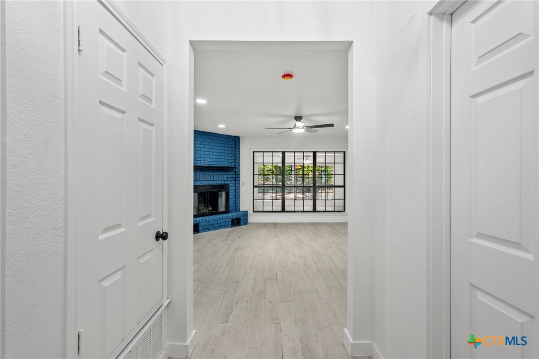 3213 Pecan Valley Drive Property Photo 6