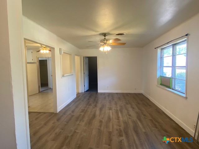 203 E 14th Avenue Property Photo 2