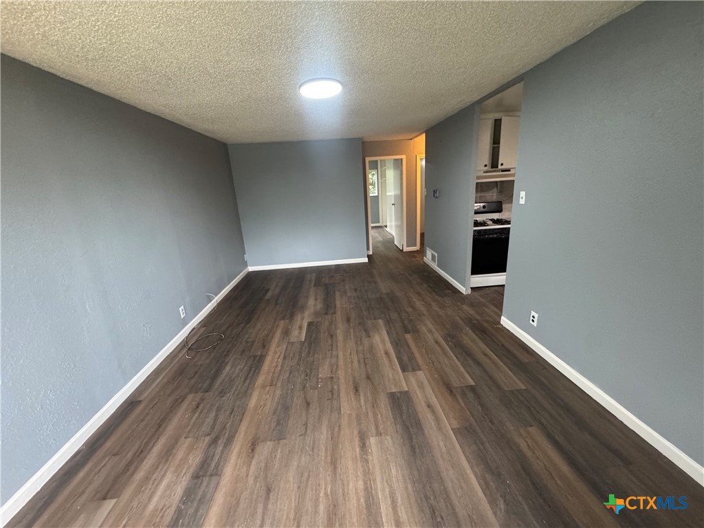 403 Eugene Circle Property Photo 8