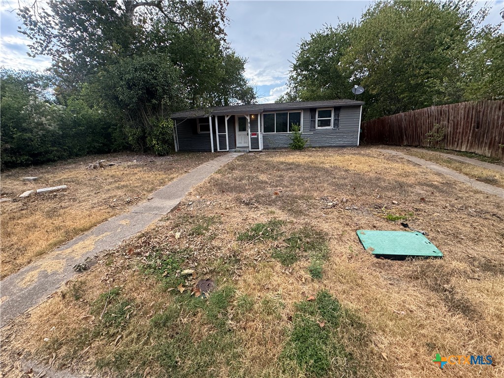 813 Evergreen Drive Property Photo 1