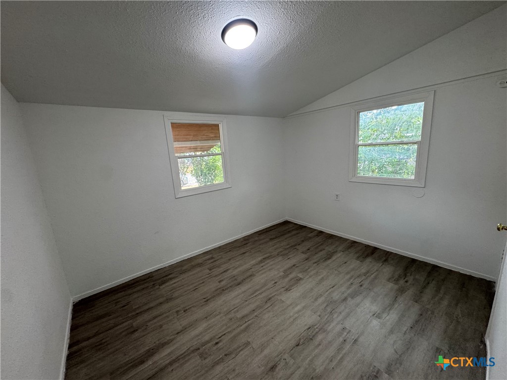 813 Evergreen Drive Property Photo 12