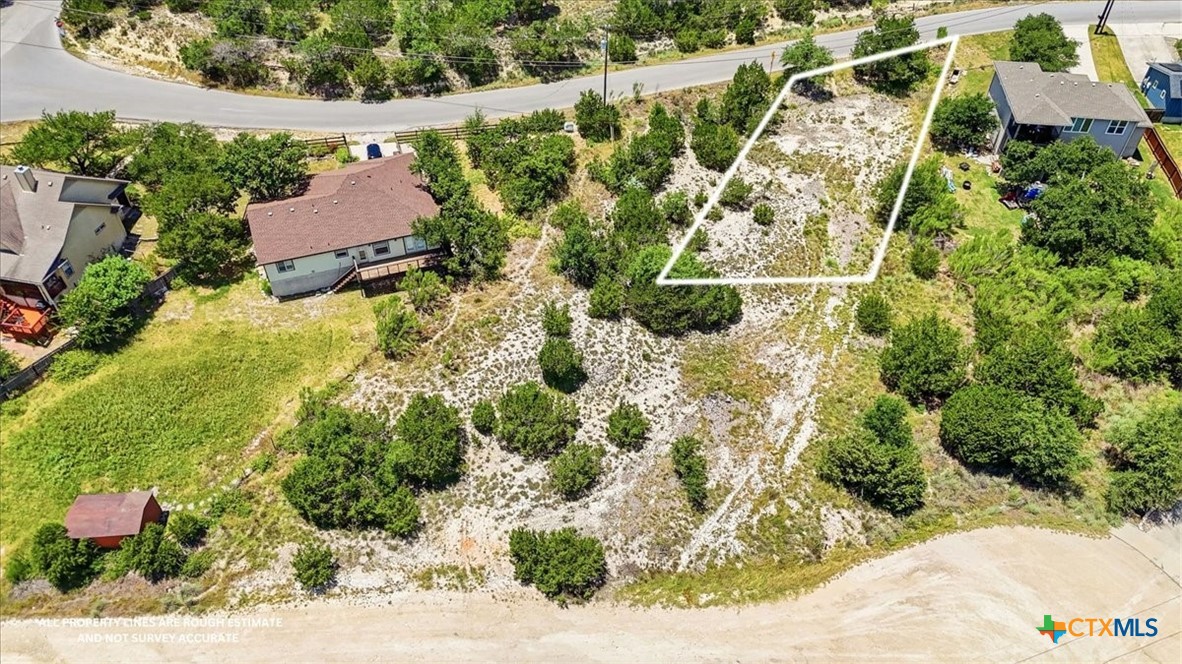 10803 Lake Park Drive Property Photo 12