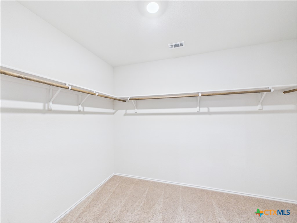 208 Ida Loop Property Photo 16