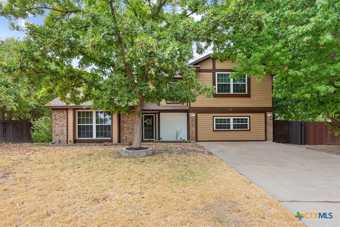 712 Brazos Drive Property Photo 1
