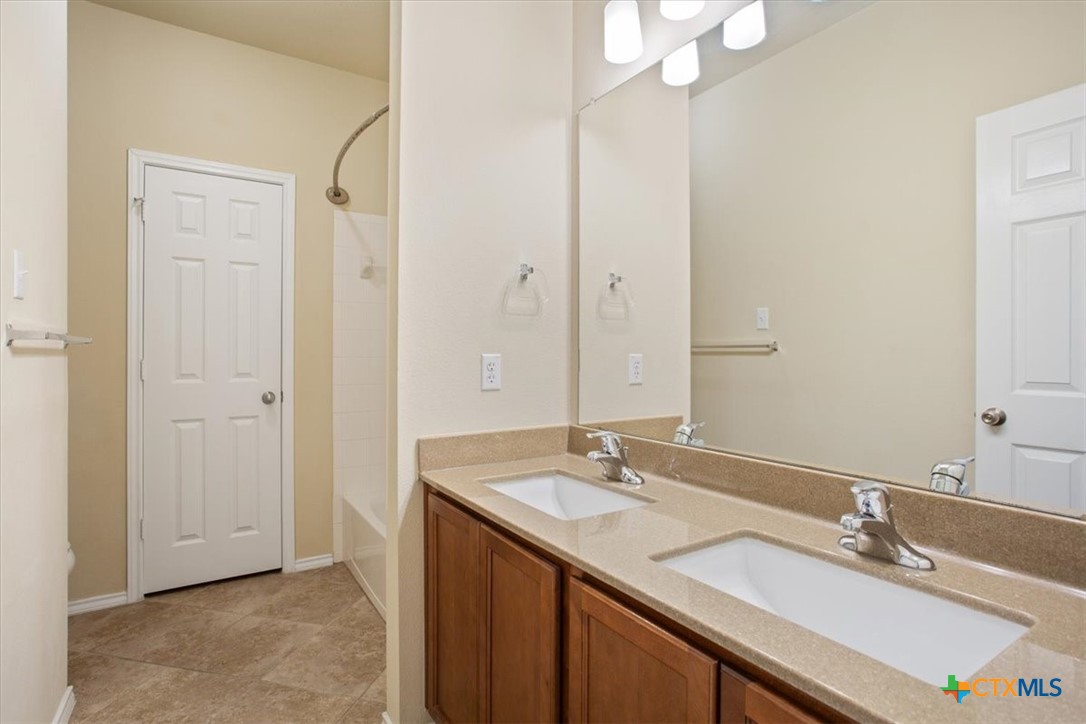 5121 Quartz Court Property Photo 17