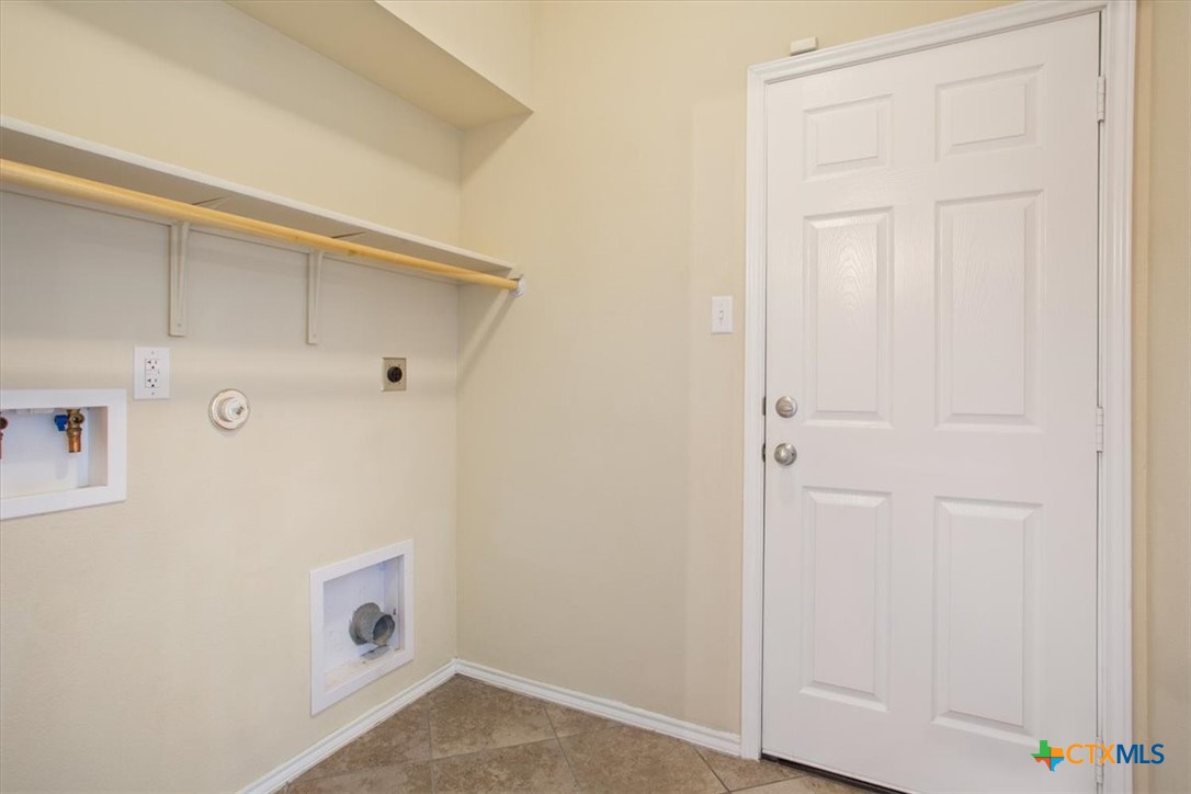 5121 Quartz Court Property Photo 24