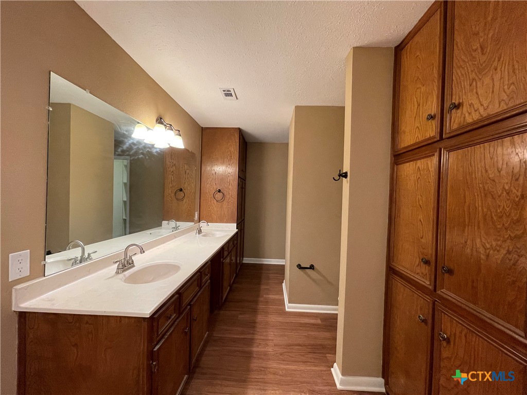 105 Blanco Street Property Photo 15