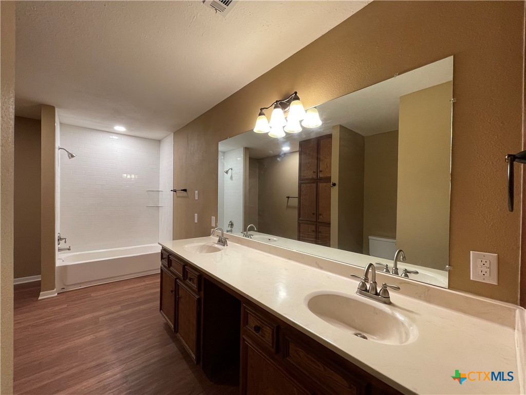 105 Blanco Street Property Photo 16