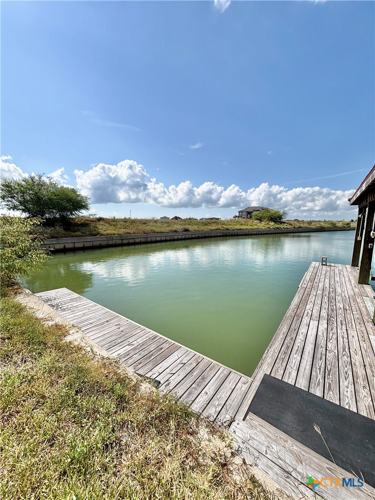 384 E Lago Loop Road Property Photo 7