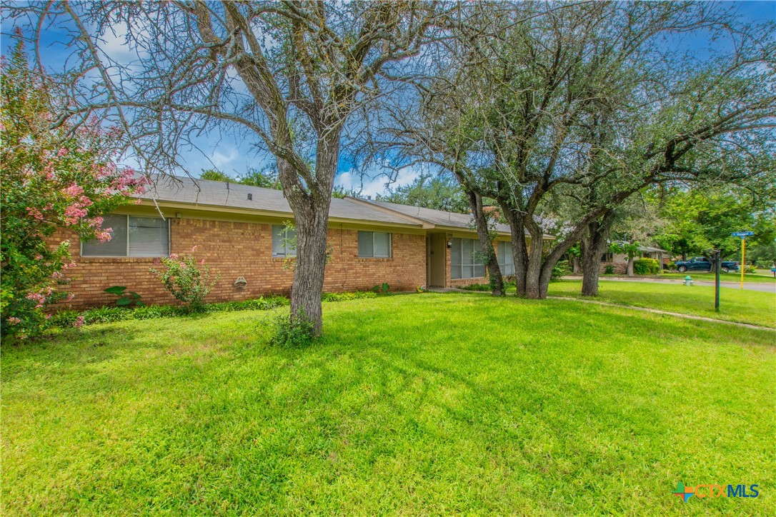 3209 Shady Hill Drive Property Photo 14