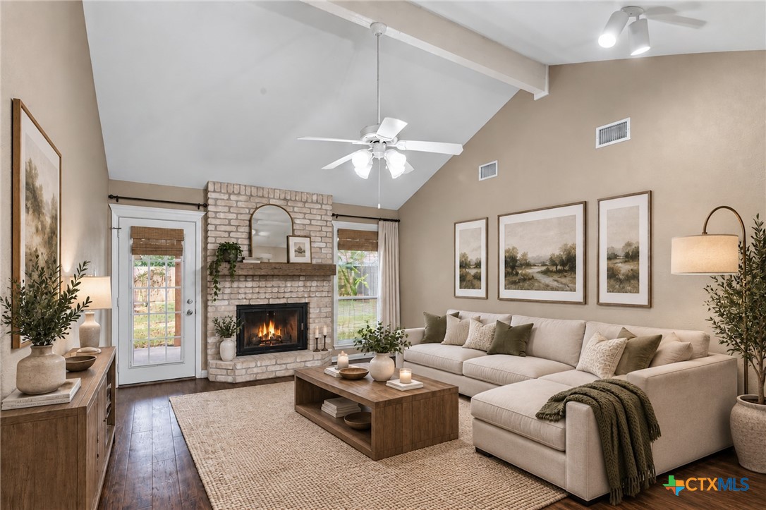 815 Briarwood Street Property Photo 4