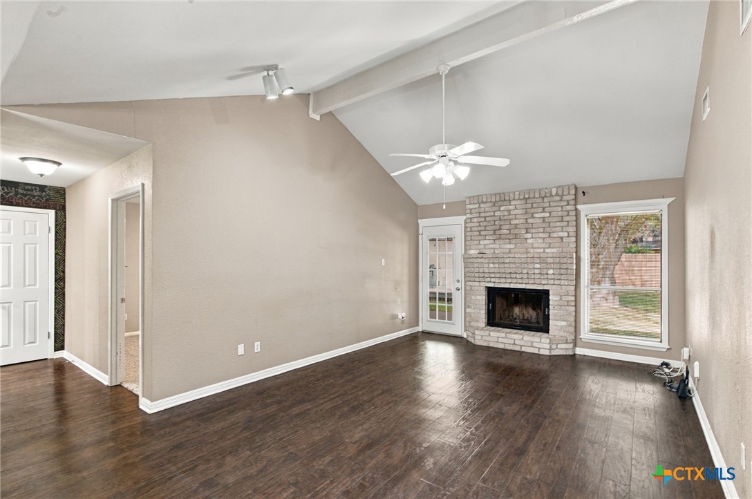 815 Briarwood Street Property Photo 6