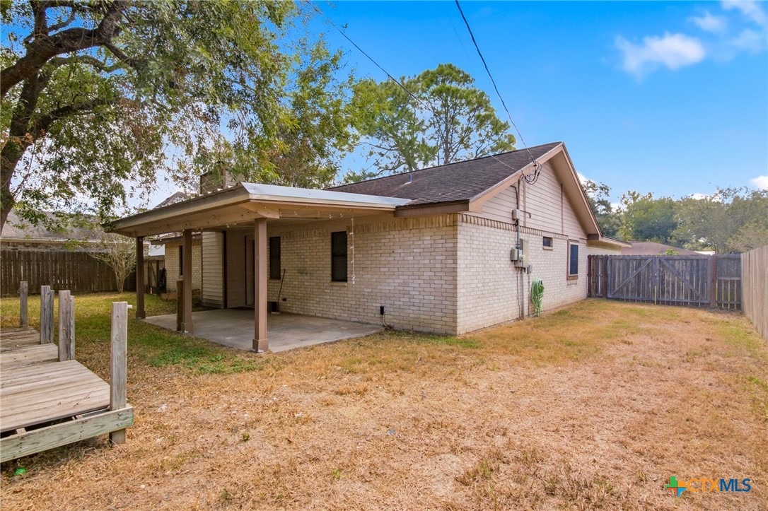 815 Briarwood Street Property Photo 23