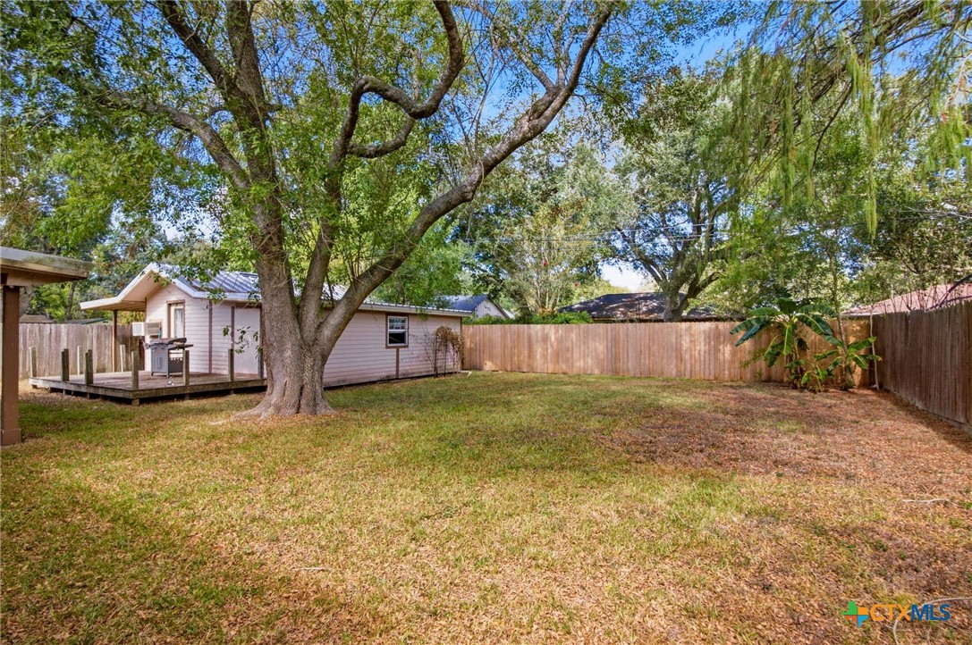 815 Briarwood Street Property Photo 24