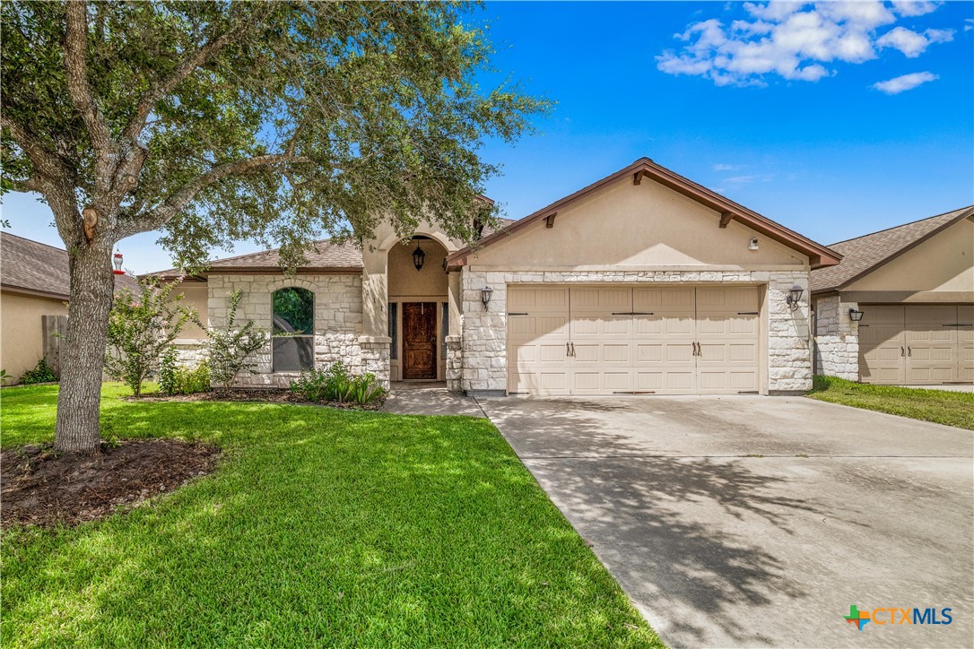 111 San Polo Court Property Photo 2