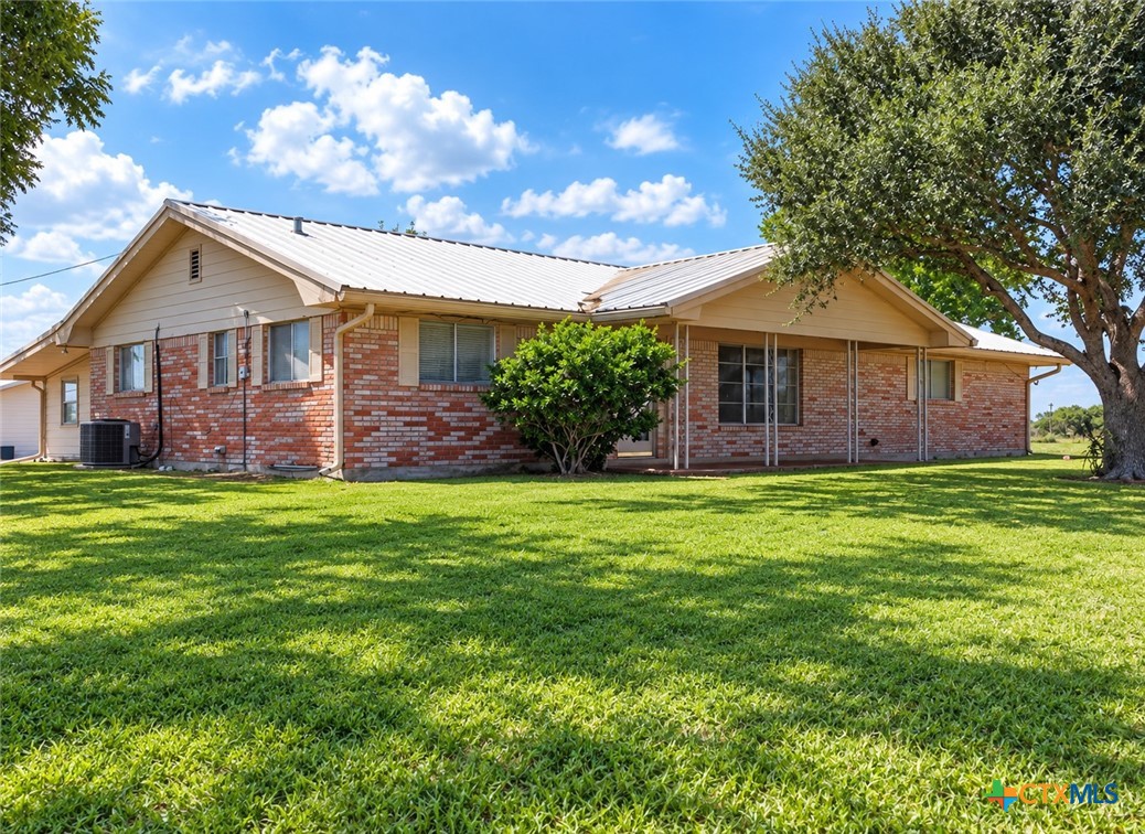 150 Sikes Road Property Photo 5