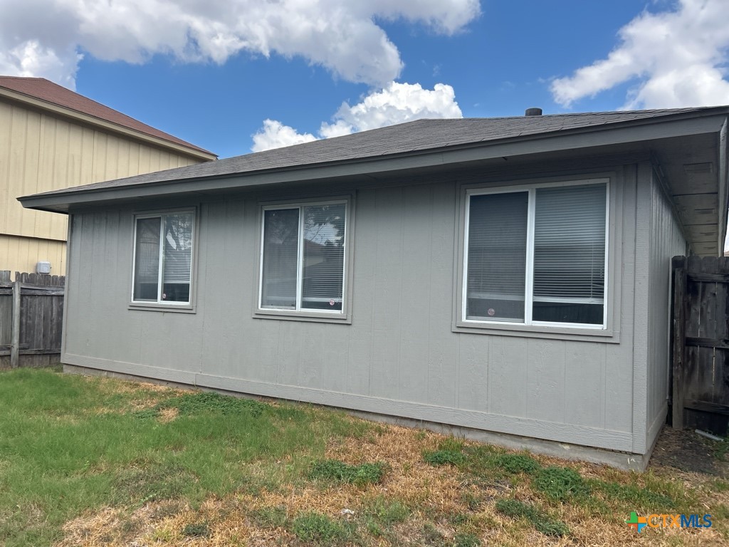 2304 Garrett Drive Property Photo 10