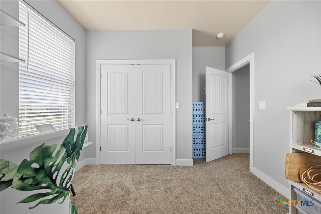143 Callahan Loop Property Photo 39