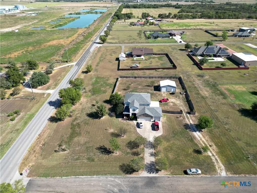 143 Callahan Loop Property Photo 46