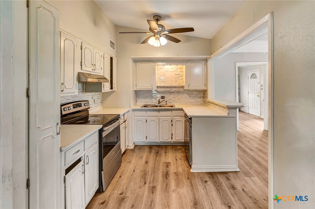 611 Sarah Street Property Photo 23