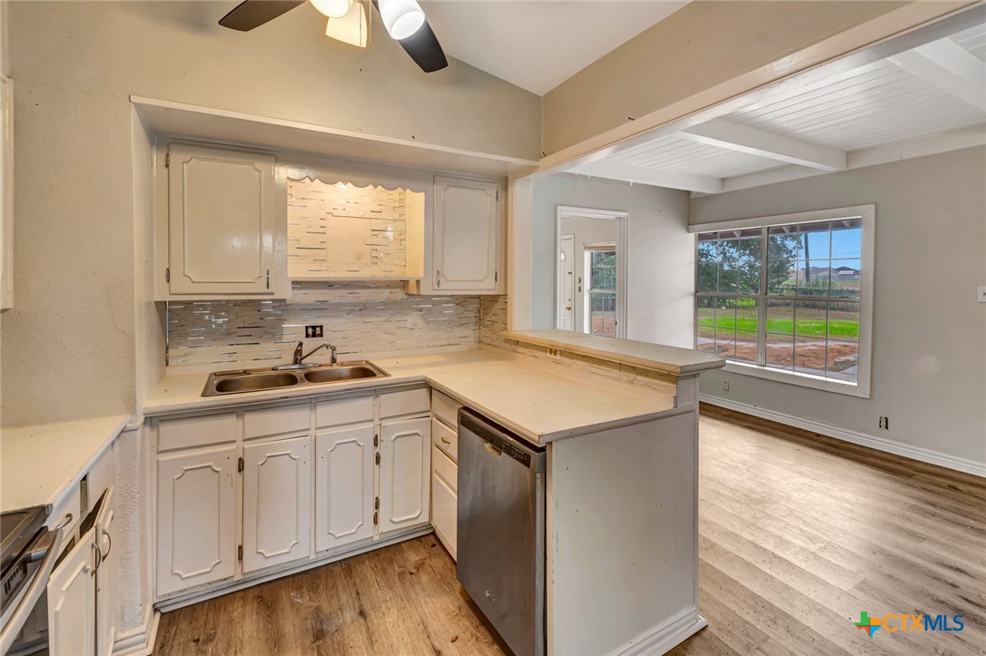 611 Sarah Street Property Photo 25