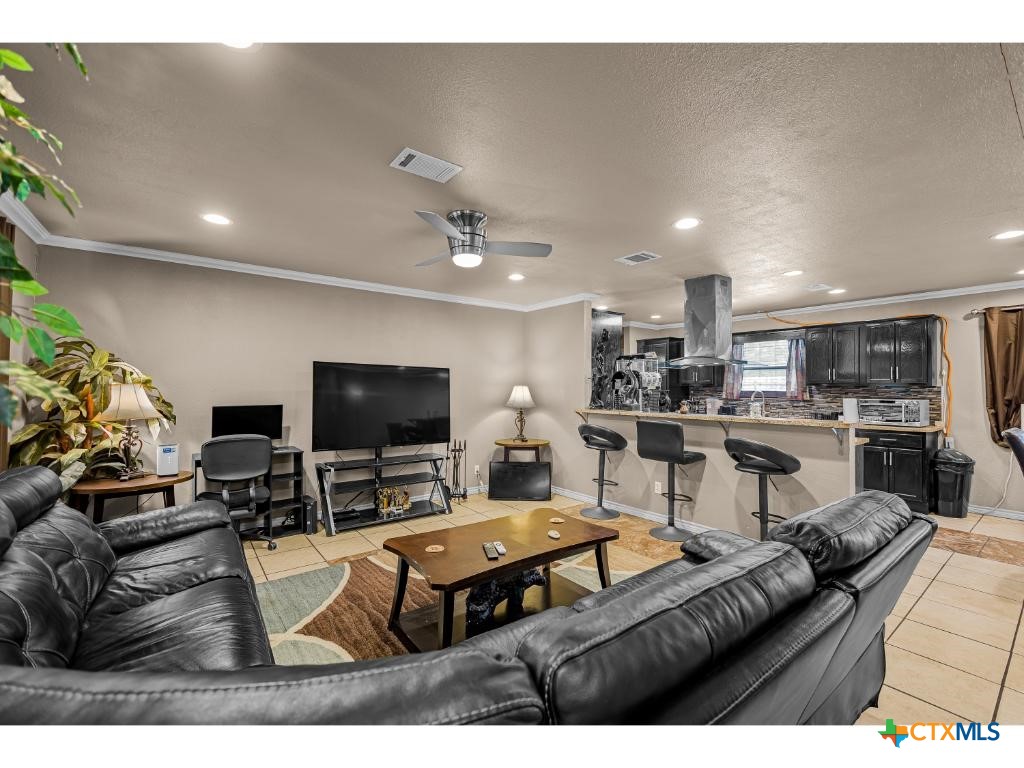 509 S Glendale Street Property Photo 2