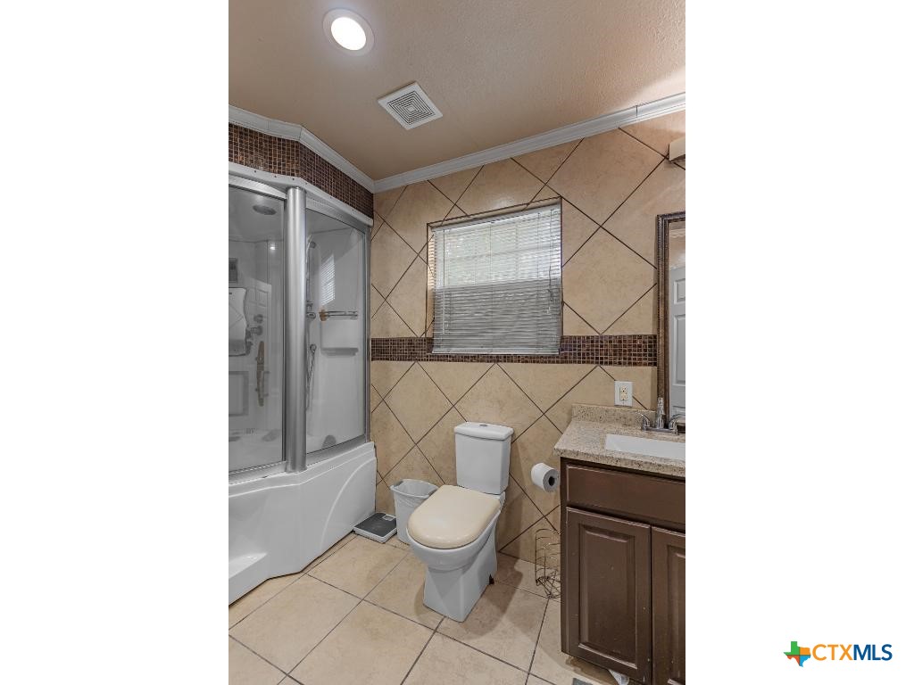 509 S Glendale Street Property Photo 12