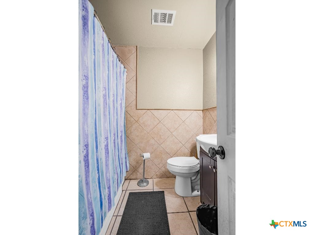 509 S Glendale Street Property Photo 17