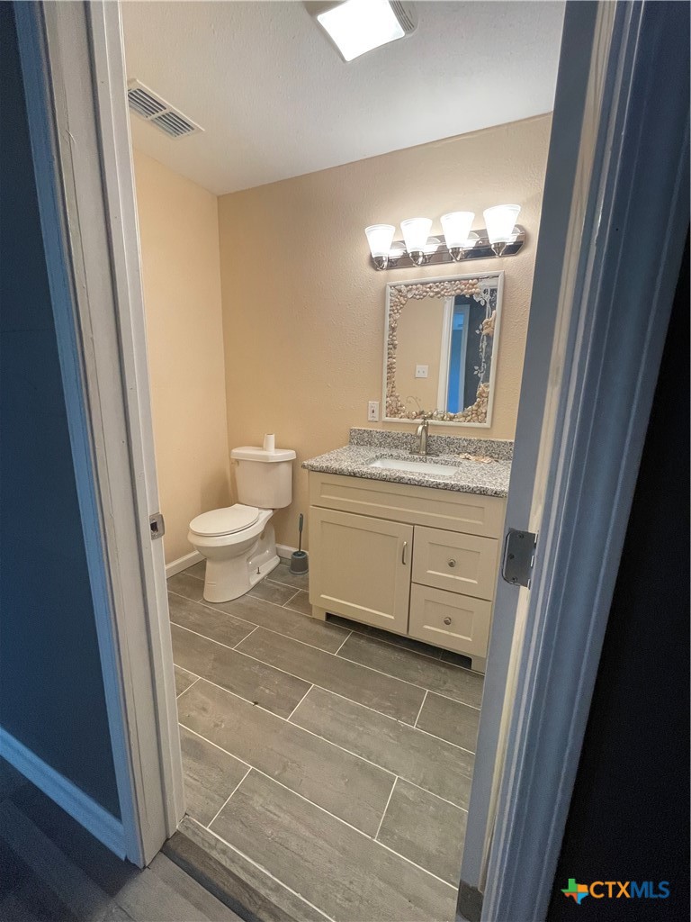 700 & 708 3rd Street Property Photo 15