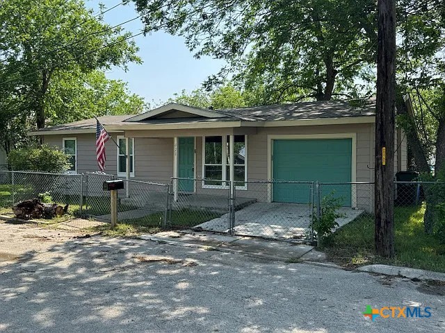 428 Aguila Street Property Photo 2
