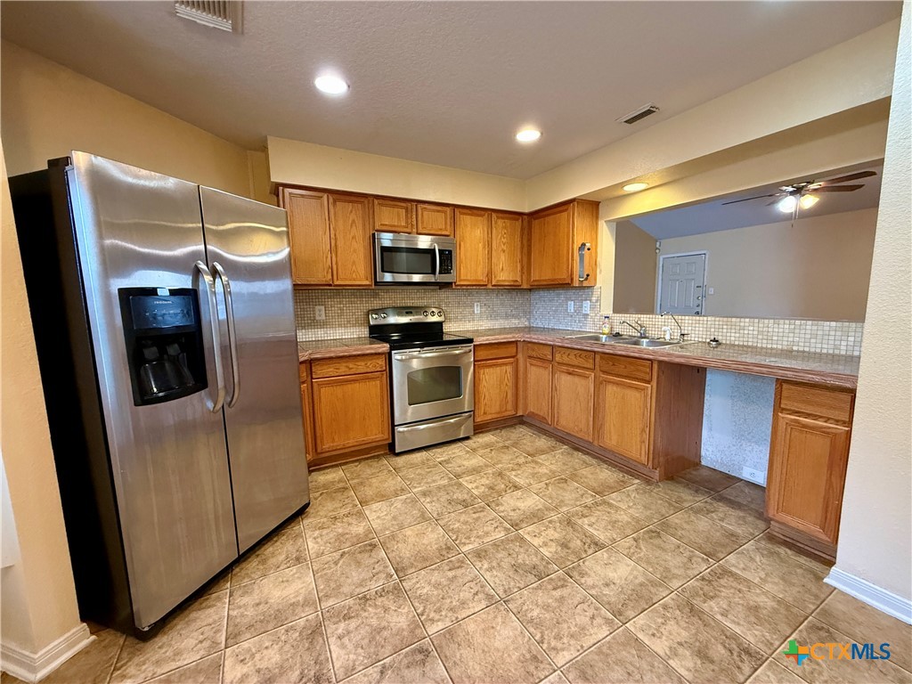 302 Renee Drive Property Photo 7
