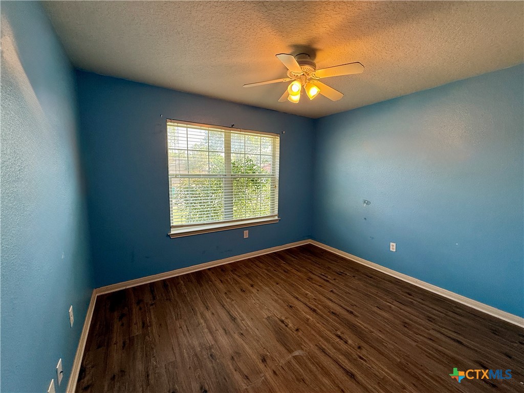 302 Renee Drive Property Photo 16