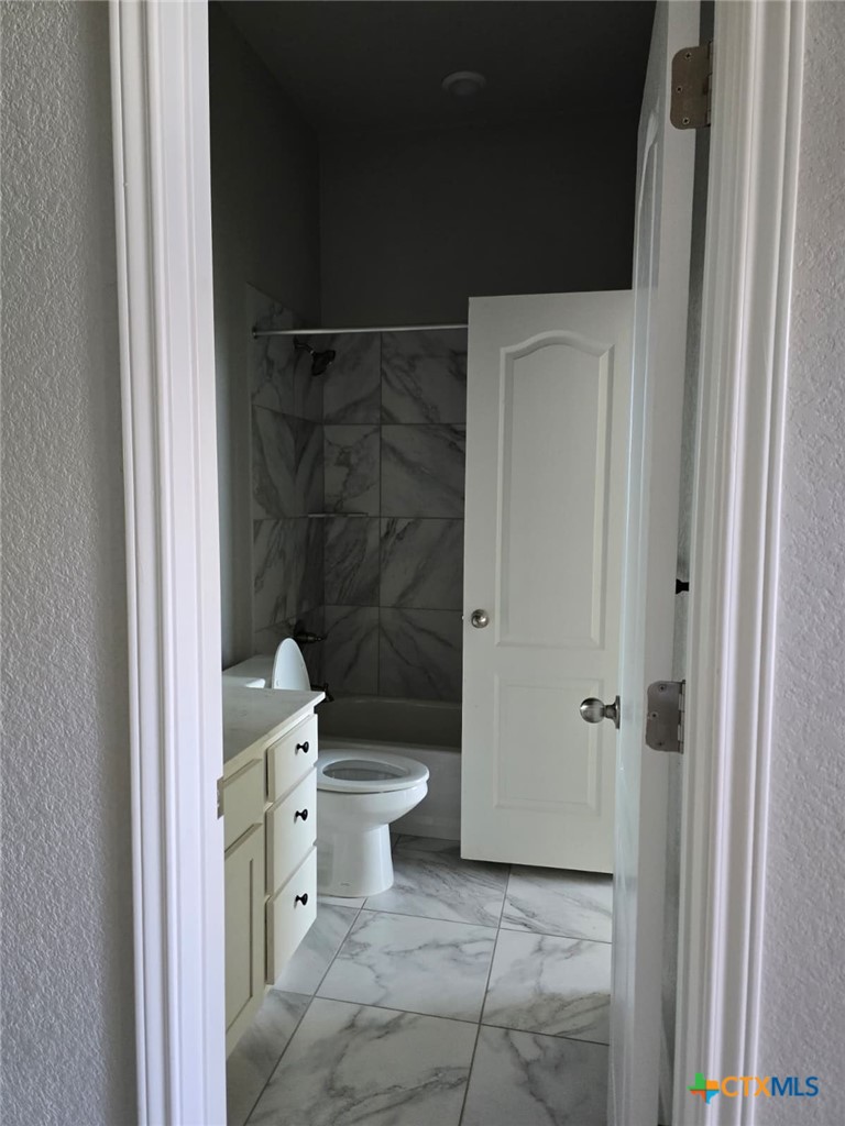 811 Marlow Cove Property Photo 8