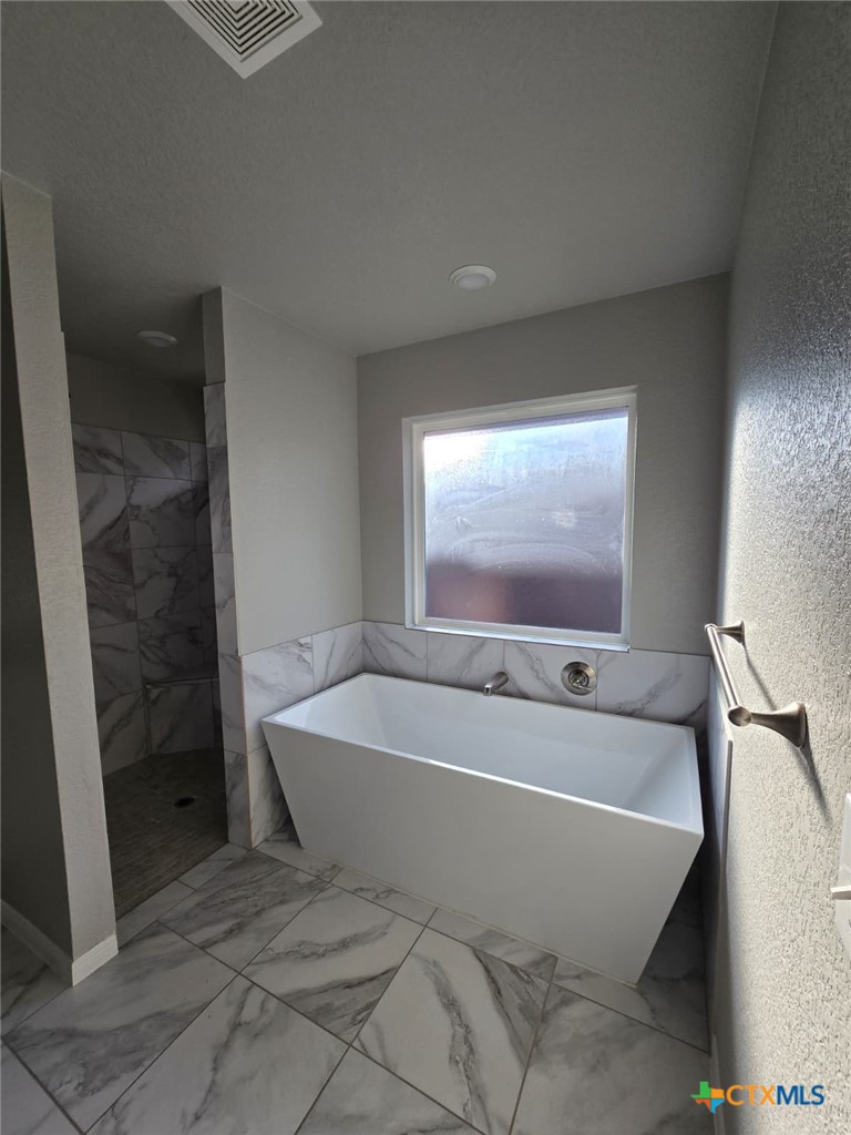 811 Marlow Cove Property Photo 16