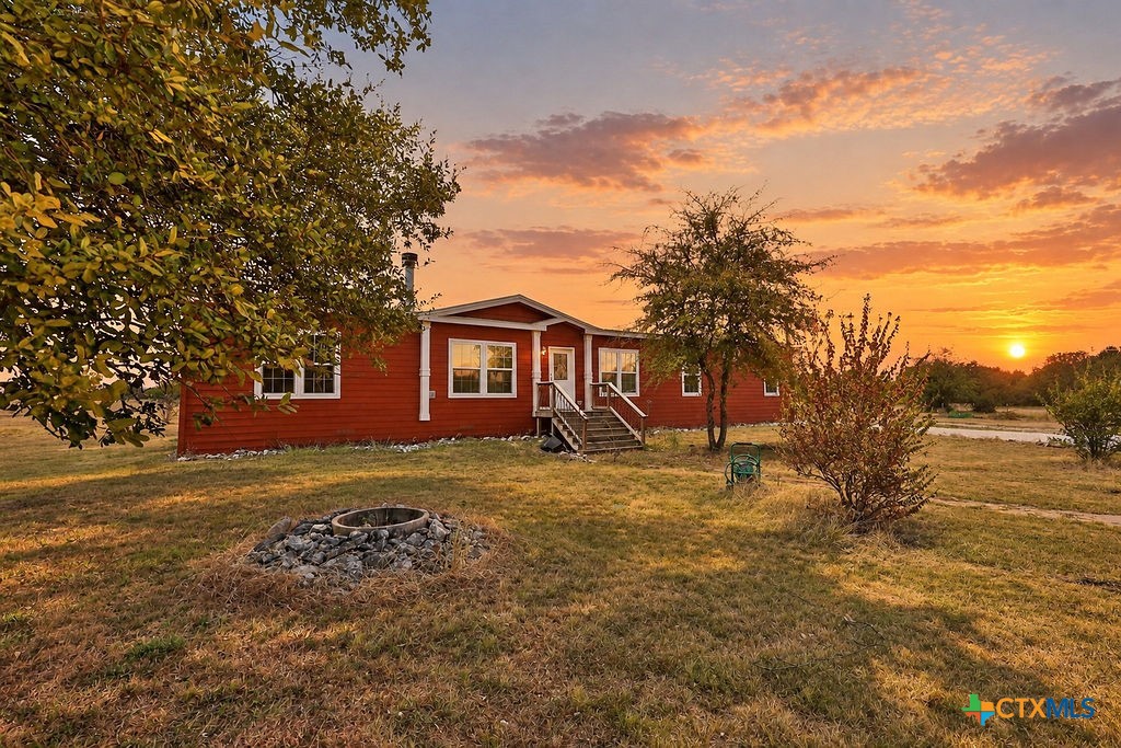 5758 Lakeaire Boulevard Property Photo 1