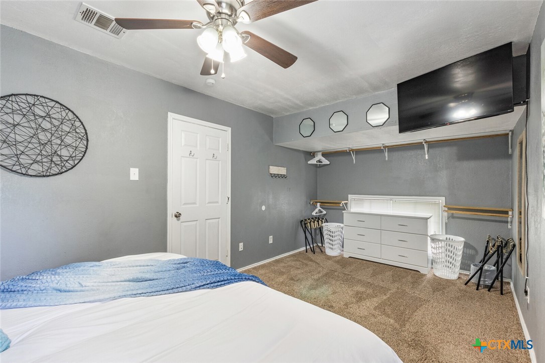 1609 S 39th Street Property Photo 7