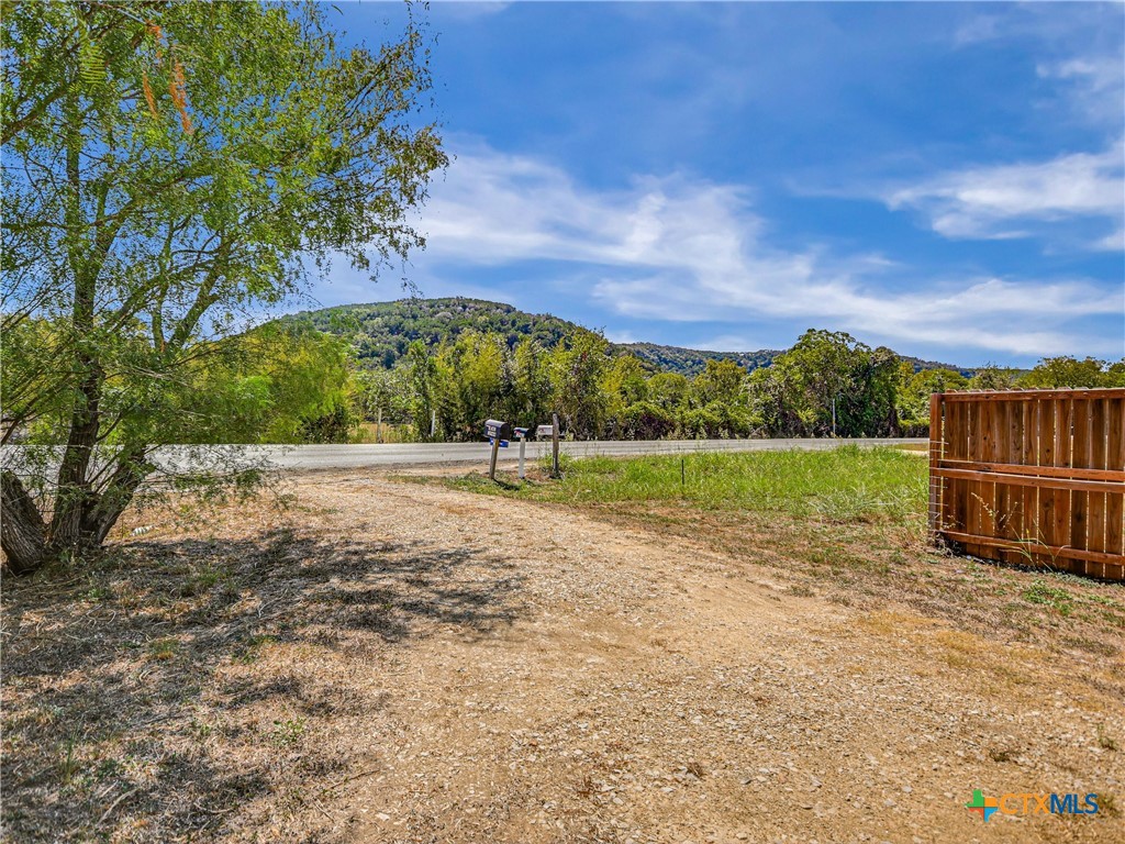 12965 River Road Property Photo 5