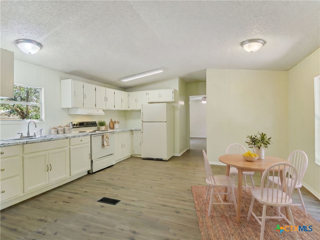 12965 River Road Property Photo 13