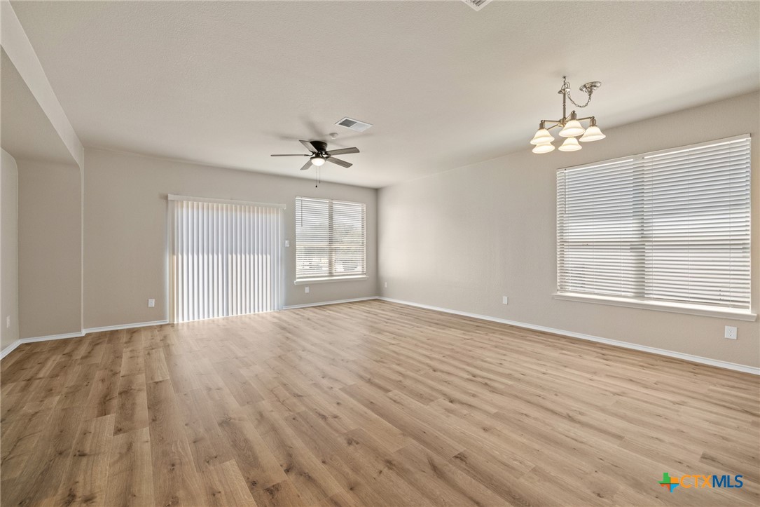 823 Tumbleweed Trail Property Photo 10