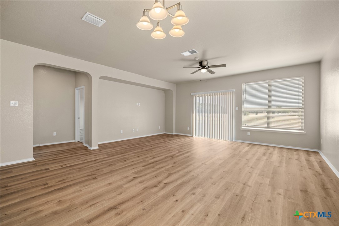 823 Tumbleweed Trail Property Photo 11
