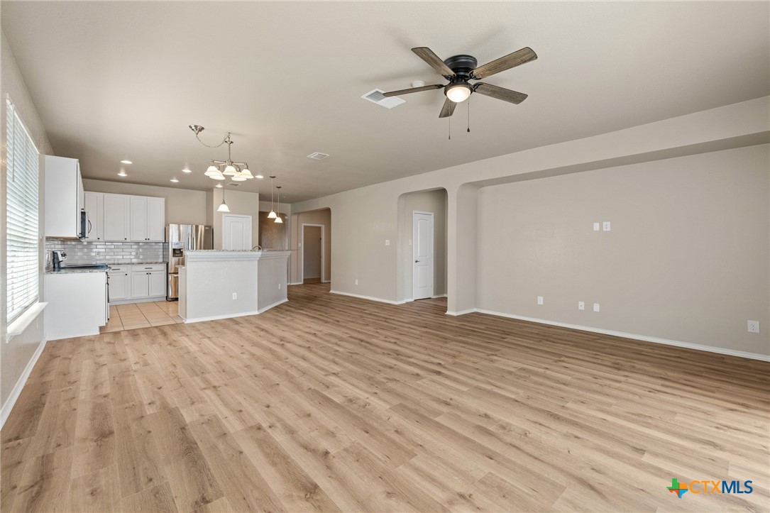 823 Tumbleweed Trail Property Photo 12
