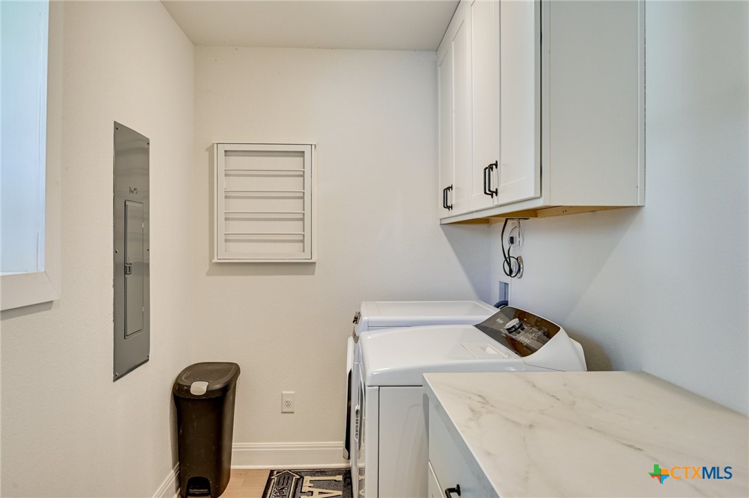 1644 Breezeway Property Photo 18
