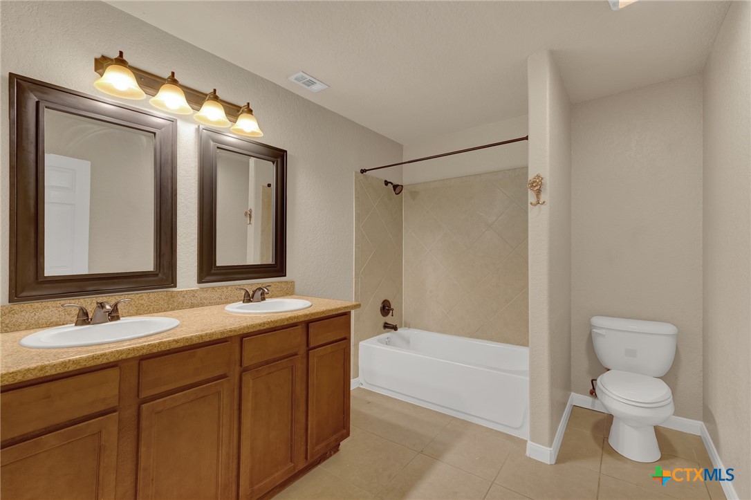 1452 Lakeview Drive Property Photo 23