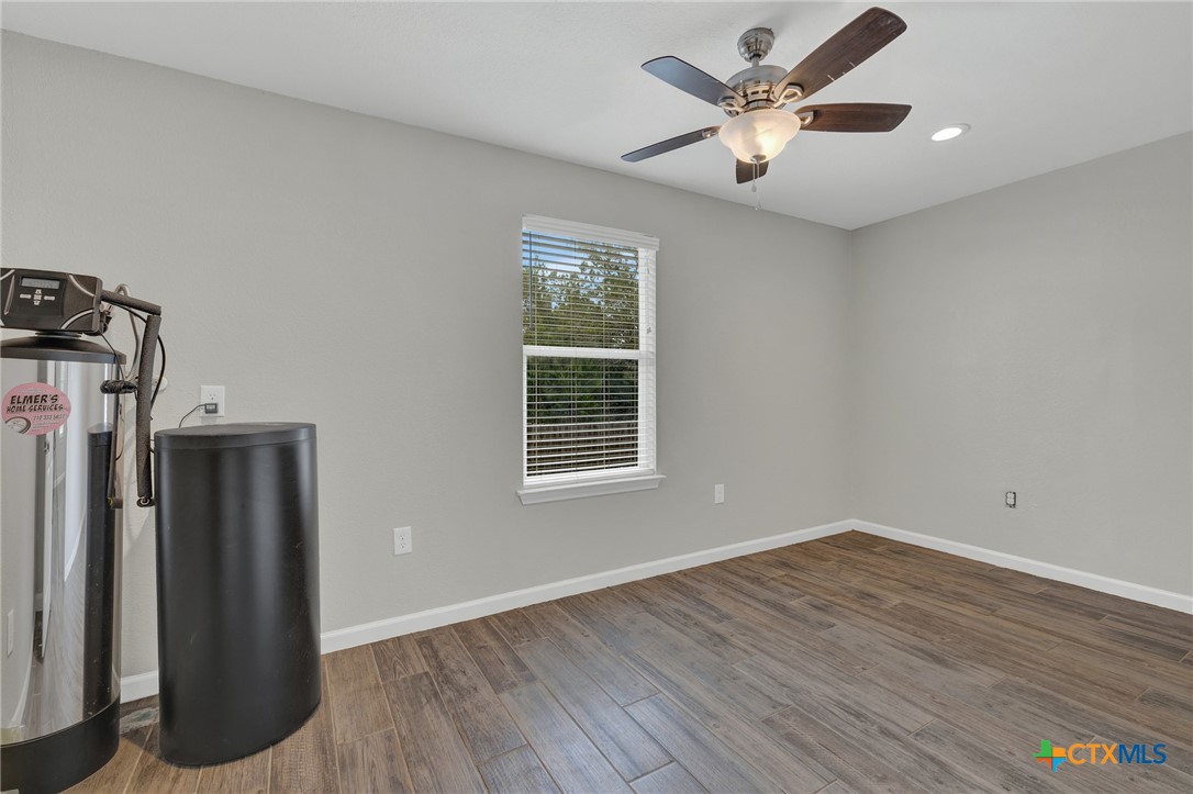 1452 Lakeview Drive Property Photo 28