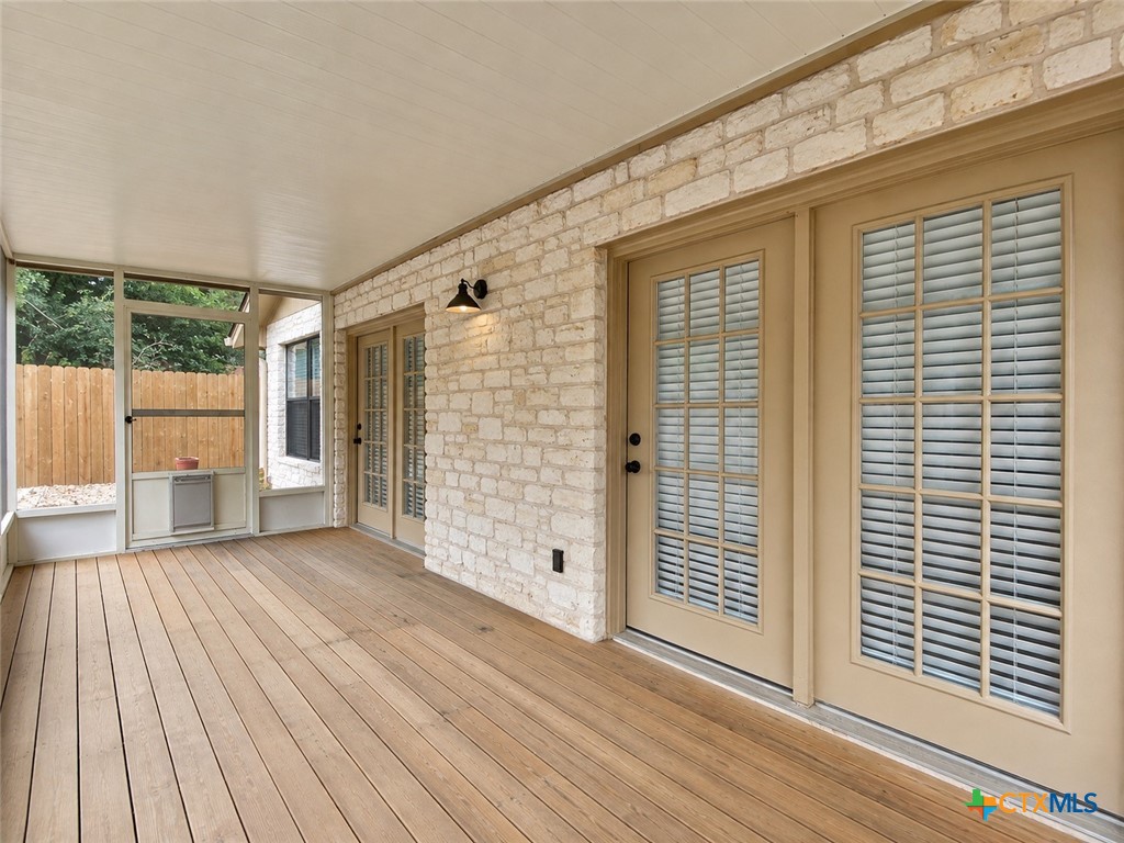 107 Blanco Street Property Photo 17