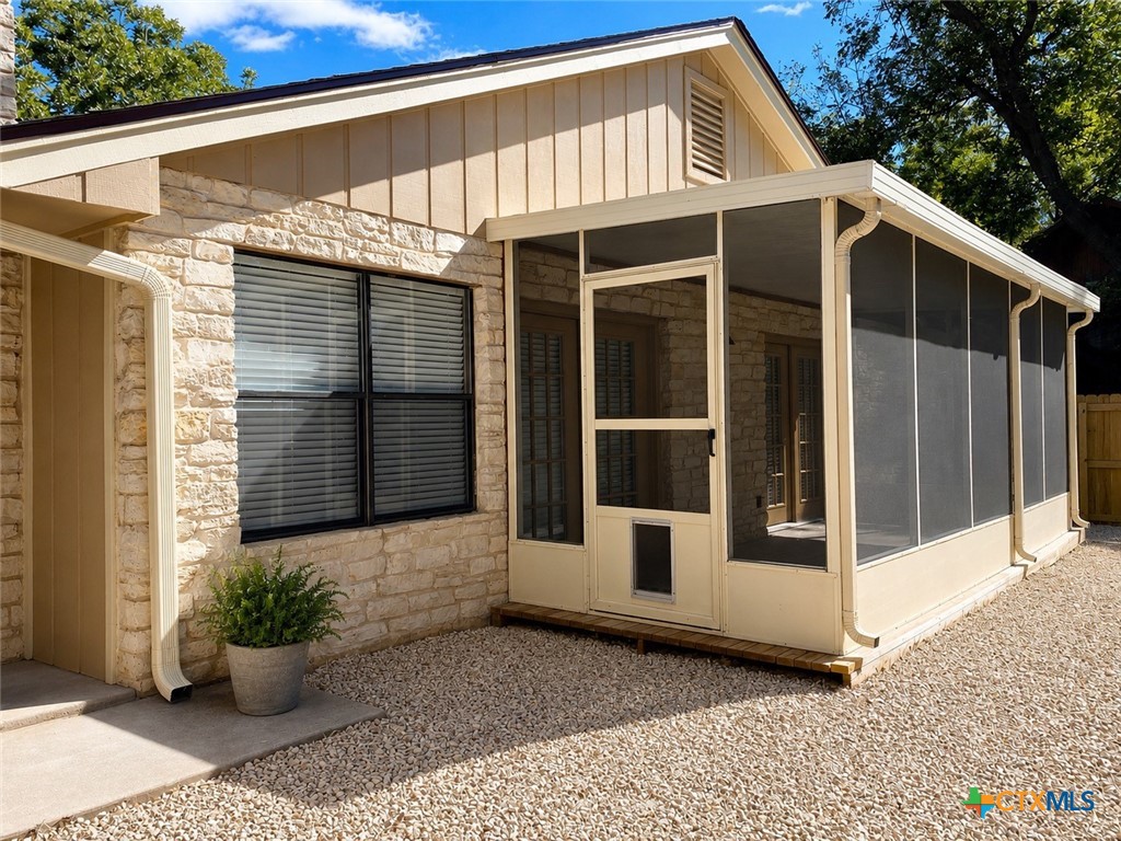 107 Blanco Street Property Photo 18